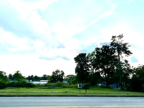 205 W 4th St, Tompkinsville, KY 42167