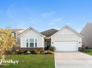 10351 Deercrest Ln, Indianapolis, IN 46239