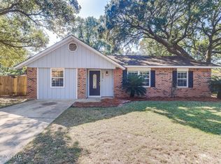 8505 Neptune Ave, Ocean Springs, MS 39564