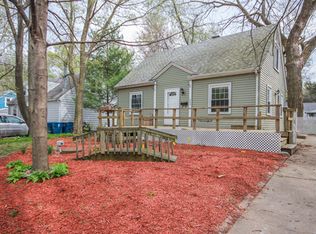 217 Arcadia Dr, Champaign, IL