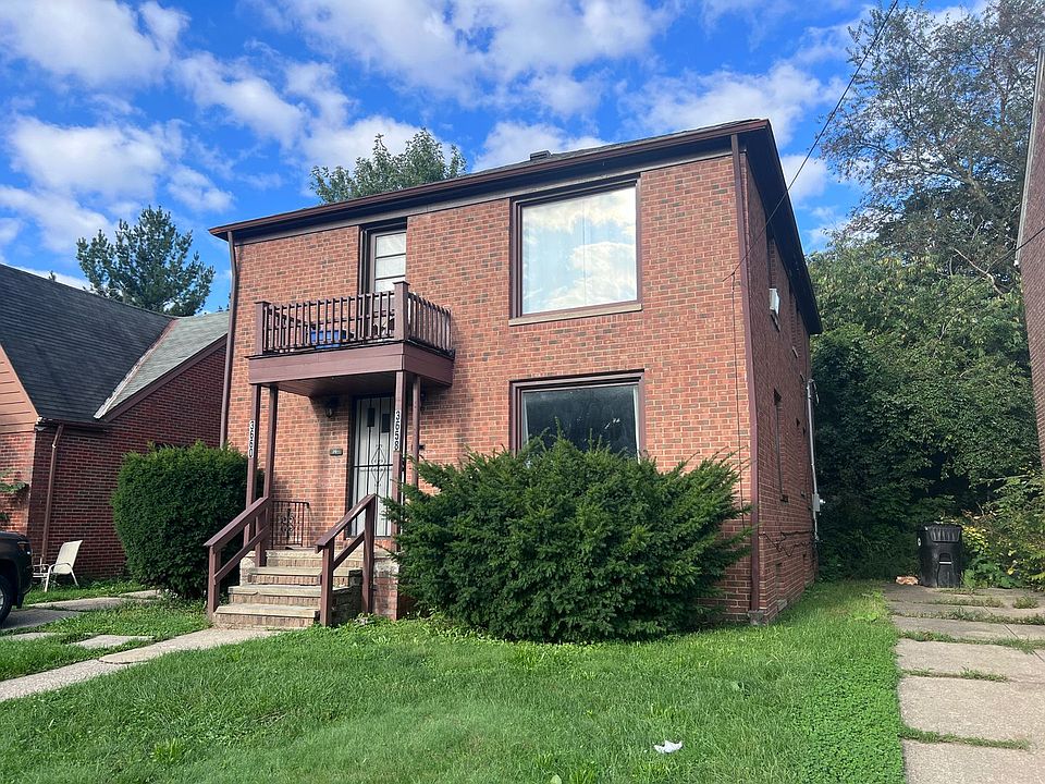 1st image of 3658 W 107th St