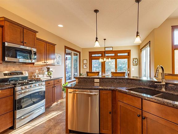 4th image of 4227 Wynnewood Dr