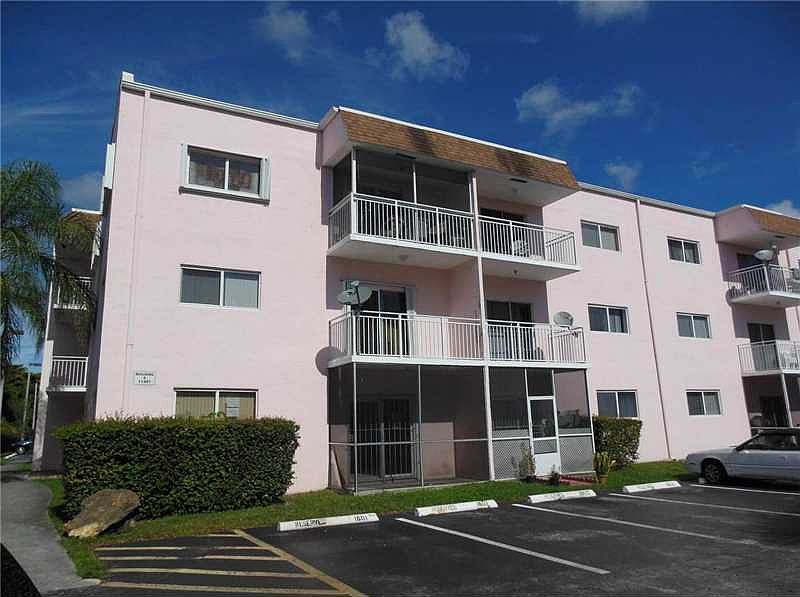 2nd image of 11311 SW 200th St APT 305-D