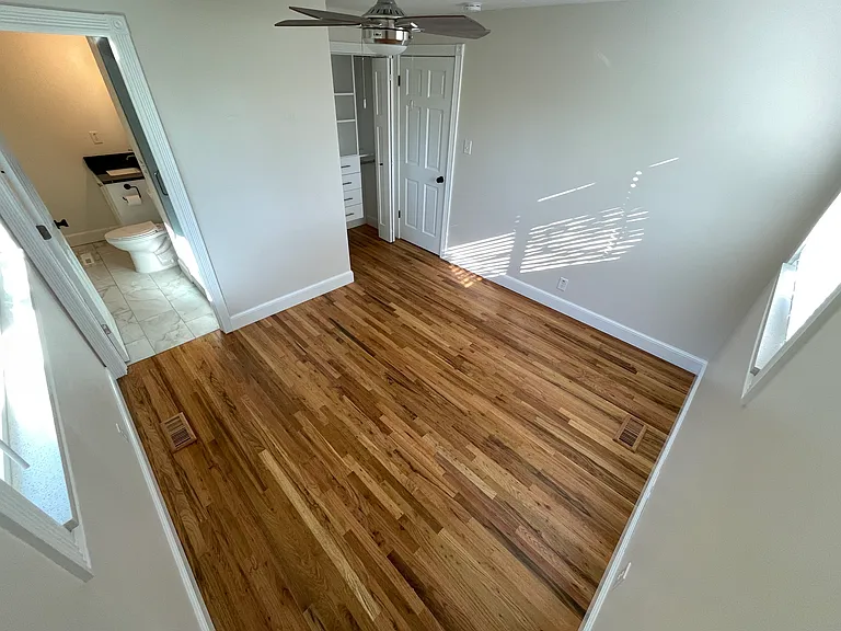 2851 E Maurice Dr — Photo 12