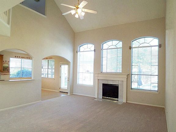5th image of 22622 Cascade Springs Dr
