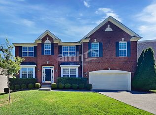 420 Laurel Hills Dr, Mount Juliet, TN 37122
