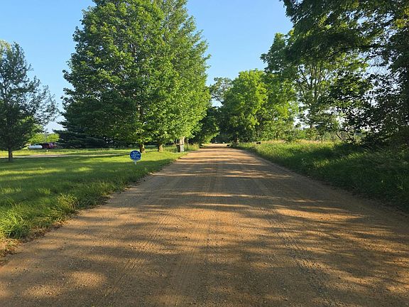 4th image of 3810-9 Twelve Mile Rd