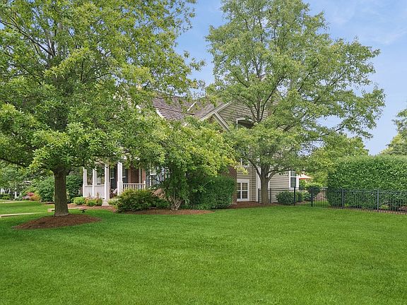 2nd image of 1613 Constitution Dr