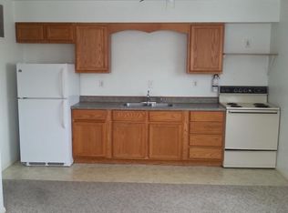 1117 Ann Eliza St APT 3, Pekin, IL