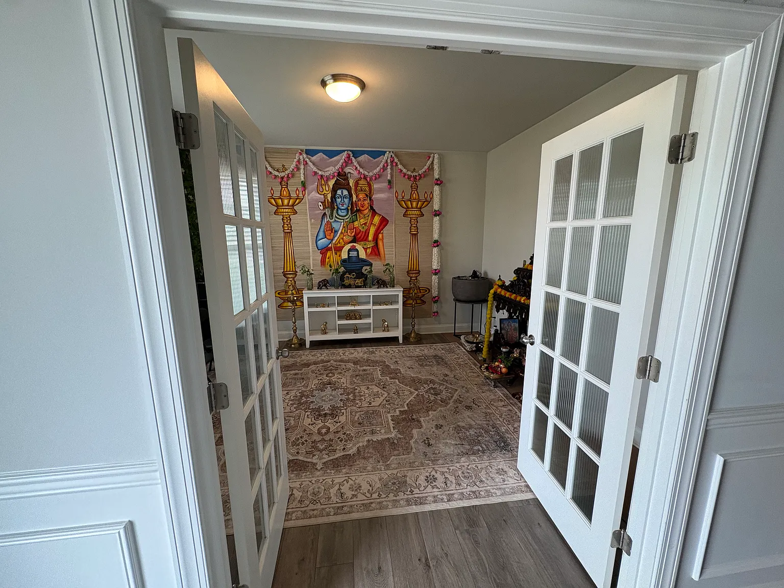 5 bed, 3615 sqft, $4,200 — Photo 4
