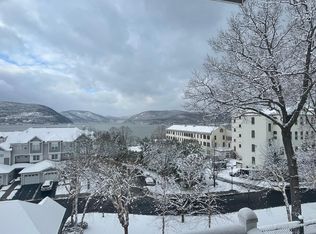 312 Highridge Ct, Peekskill, NY 10566