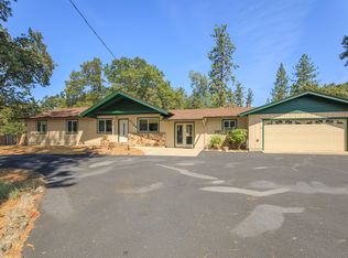 3388 McMartin Rd, Central Pt, OR 97502