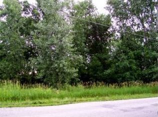 Ravine Dr, Green Bay, WI 54313