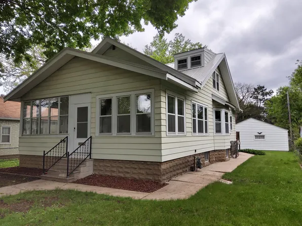 694 Orleans St, Saint Paul, MN 55107