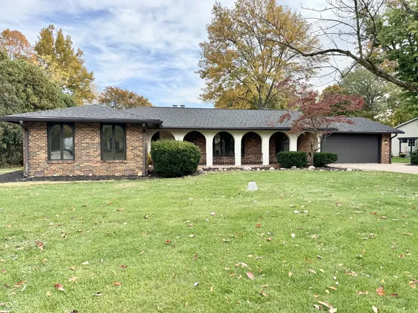 6408 Rosalind Ln, Anderson, IN 46013