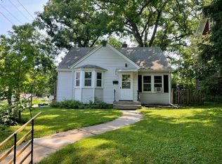 712 Cherokee Ave, Saint Paul, MN 55107