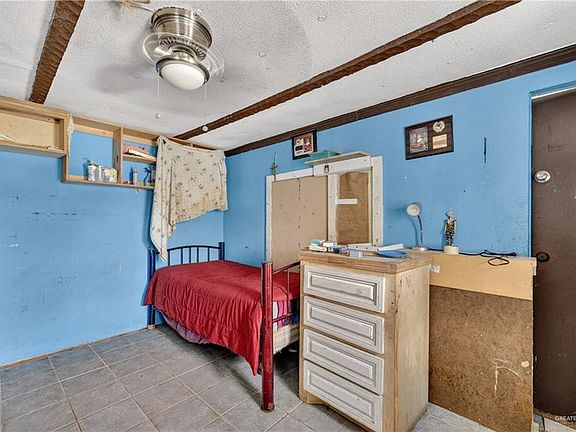 3rd image of 7005 Jewel Dr
