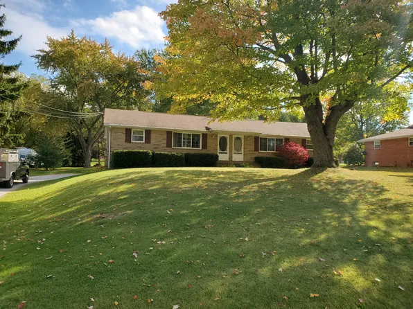 6244 Pilot Knob Ave NE, Louisville, OH 44641