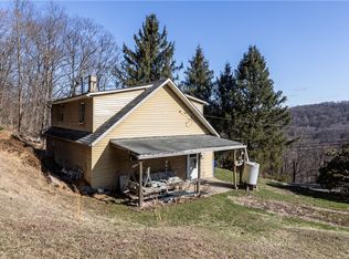 407 Mowry Rd #411, Monaca, PA 15061