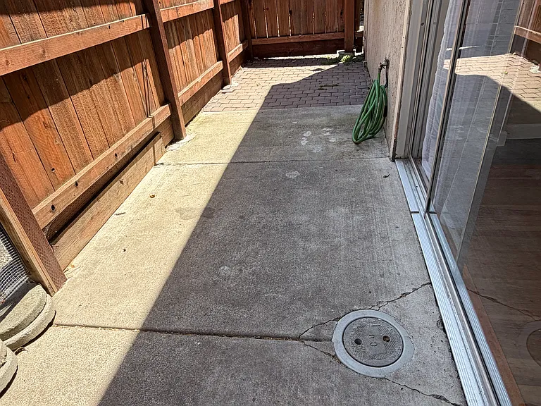 1890 San Vincente Dr #1 — Photo 14
