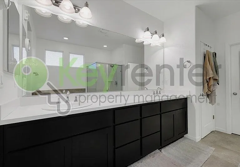 1374 Larkspur Dr — Photo 26