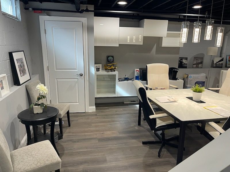 Spacious And Furnished