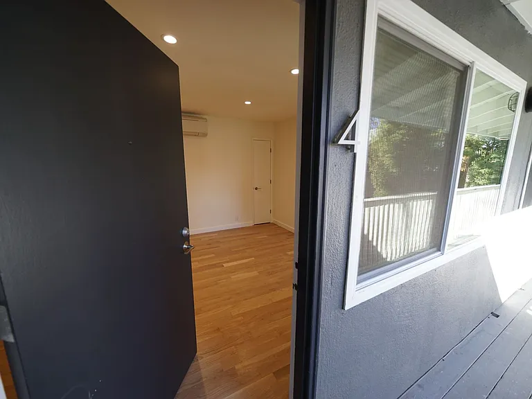 806 Fulton — Photo 21