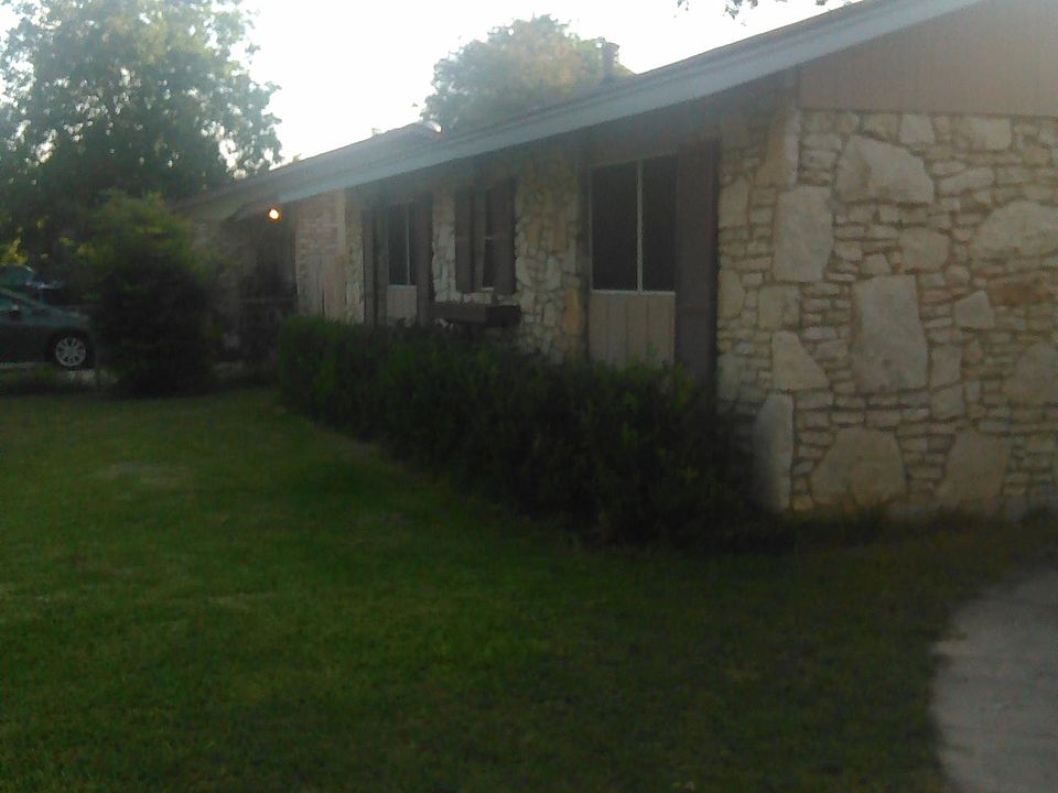 1st image of 9623 Salisbury Dr