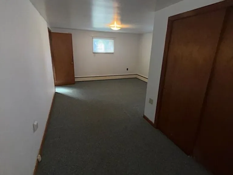 9942 Tower Rd — Photo 7