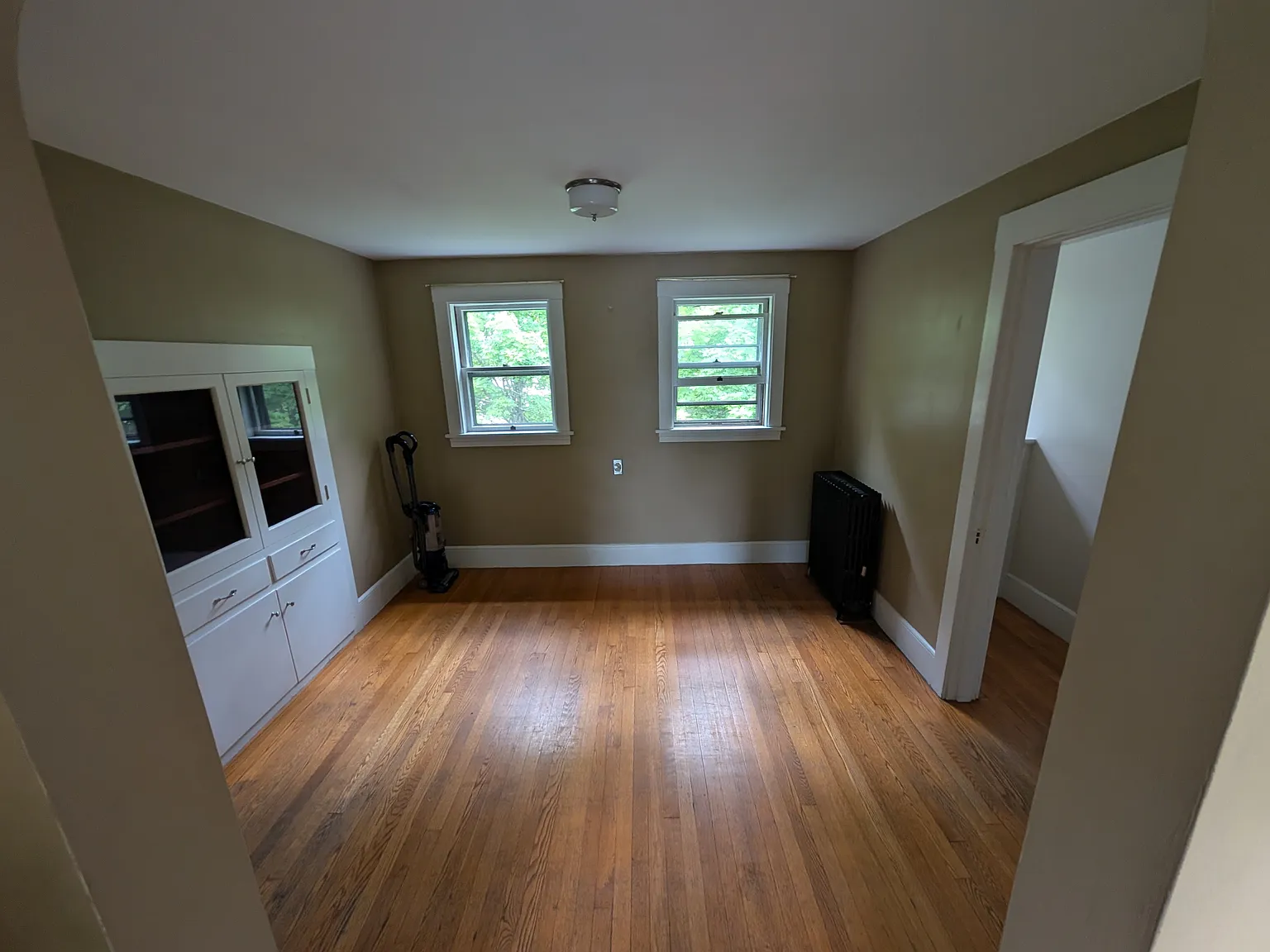 2 bed, 1073 sqft, $2,000 — Photo 3