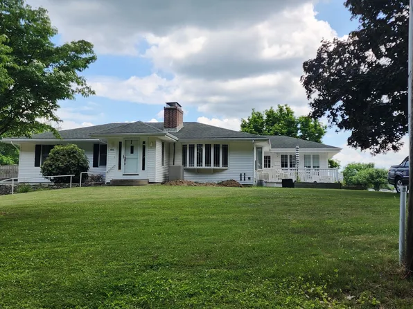 96 Stanavage Rd, Colchester, CT 06415