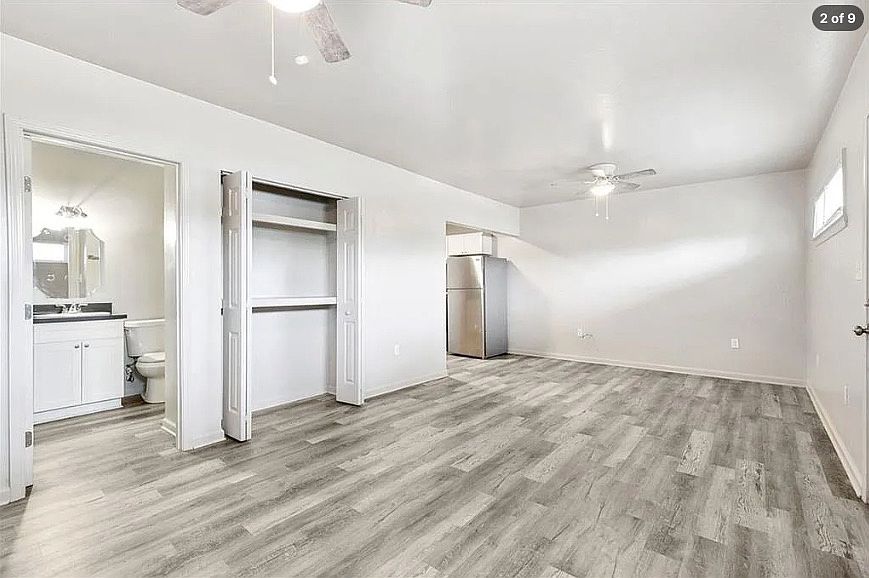 1st image of 251 Barry Ave APT 10