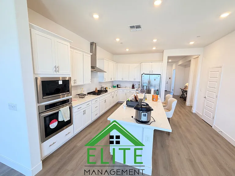 12712 Toucan Cir — Photo 5