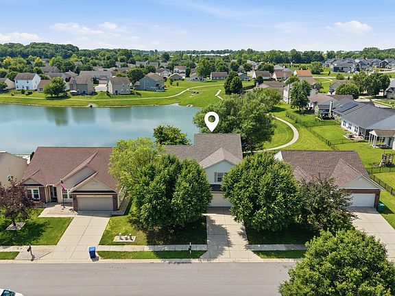 2nd image of 9663 Stonewall Ln