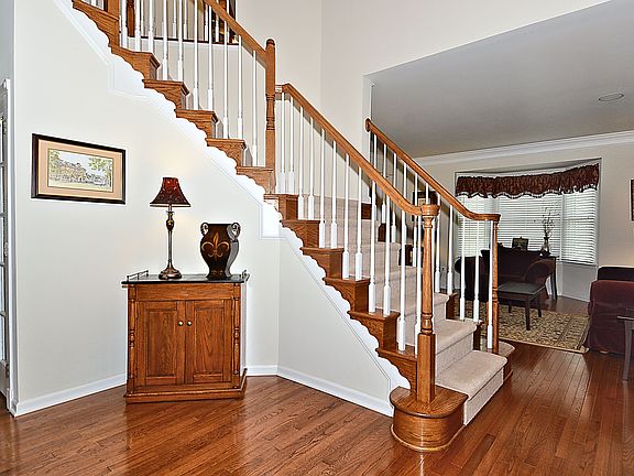 2 Story Foyer