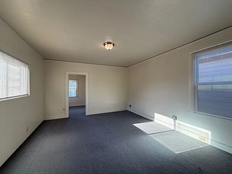 1813 Lafayette St — Photo 7