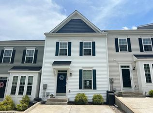 199 Falling Leaf Ln, Morgantown, WV 26501