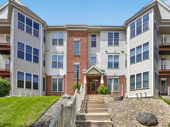 113 Shato Ln, Monona, WI 53716