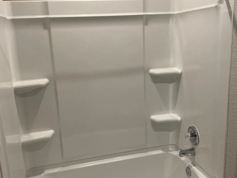 Guest shower