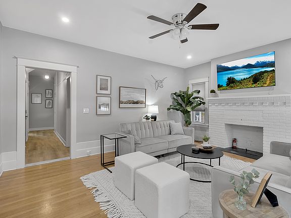 3rd image of 449 Richmond Ave #1