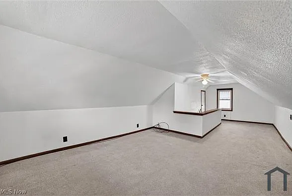 10721 Plymouth Ave — Photo 19