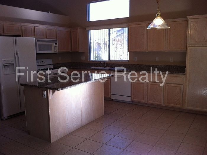 2nd image of 1170 Picked Petal Ct