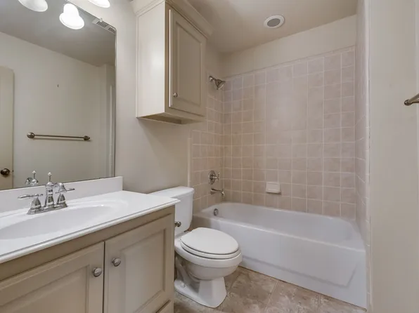 2207 Kings Pass, Heath, TX 75032