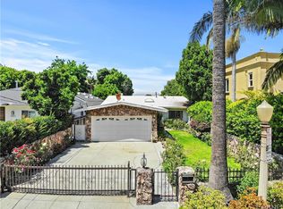 15051 Greenleaf St, Sherman Oaks, CA 91403