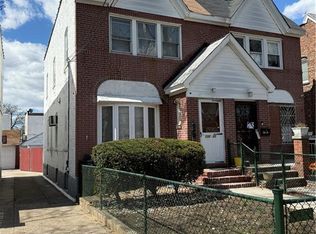 13220 82nd St, Ozone Park, NY 11417
