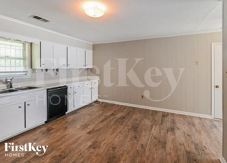 5157 Depanne Rd — Photo 4