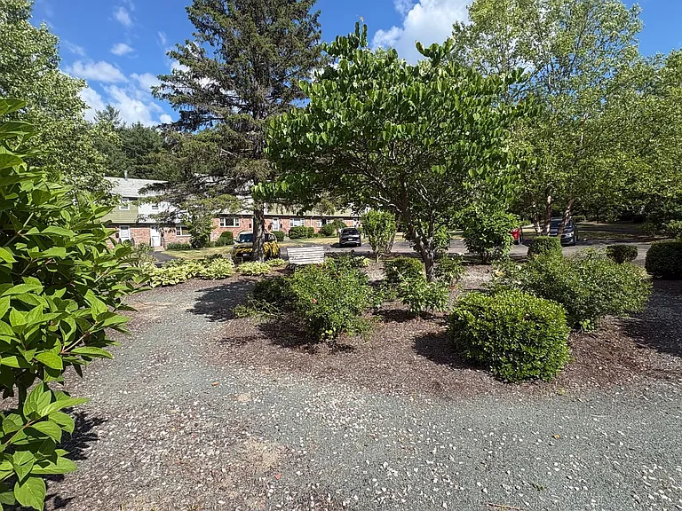 19 Hemlock Cir — Photo 18