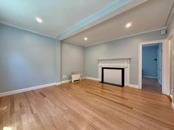 74 John St #1F, Providence, RI 02906