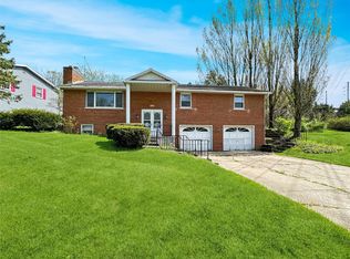 113 E Arlington Rd, Erie, PA 16509