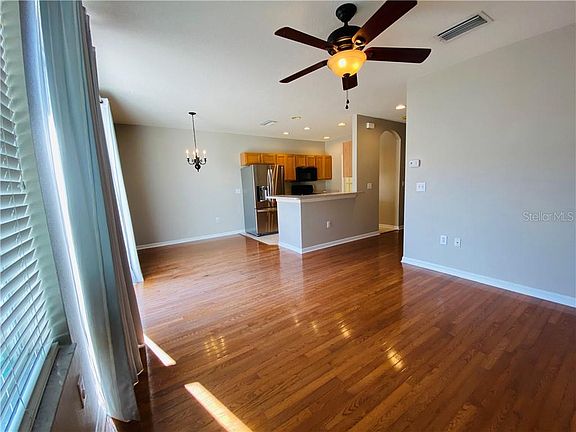 3rd image of 10035 Bradwell Pl